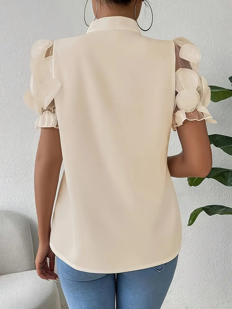 Mode Outlet | Elegante Blouse met Strikdetail & Netstof Mouwen