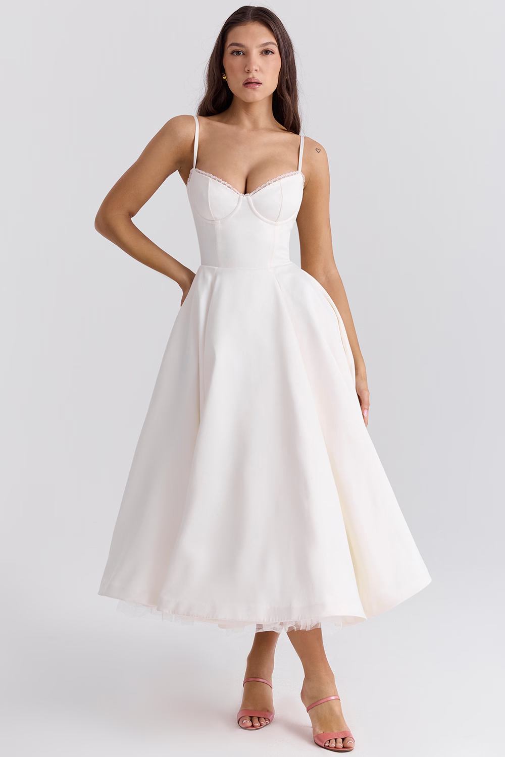 Mode Outlet | Elegante Midi Party Jurk – Flatterend & Feestelijk