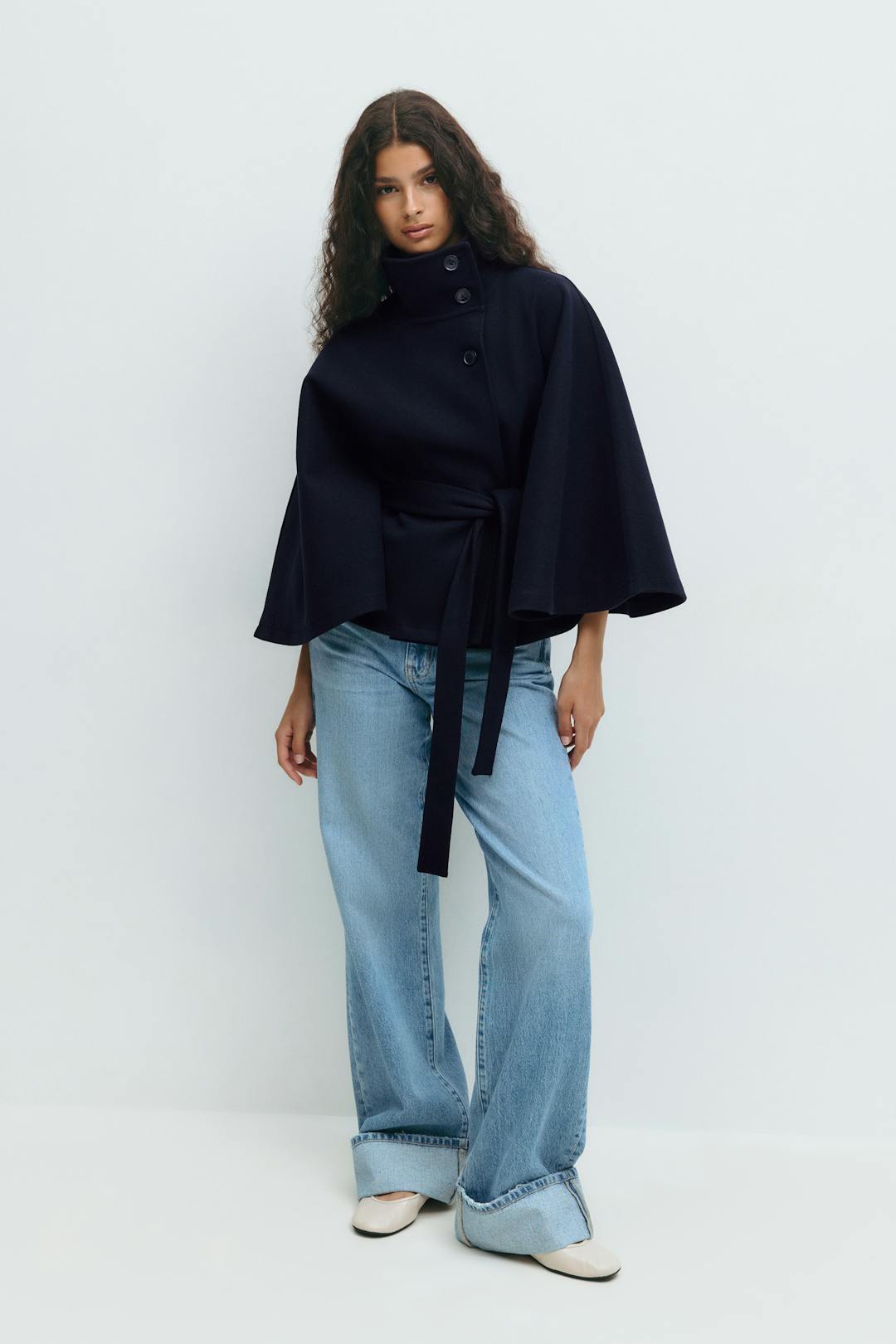 Elegante dames jas | Cape-model met ceintuur en hoge kraag