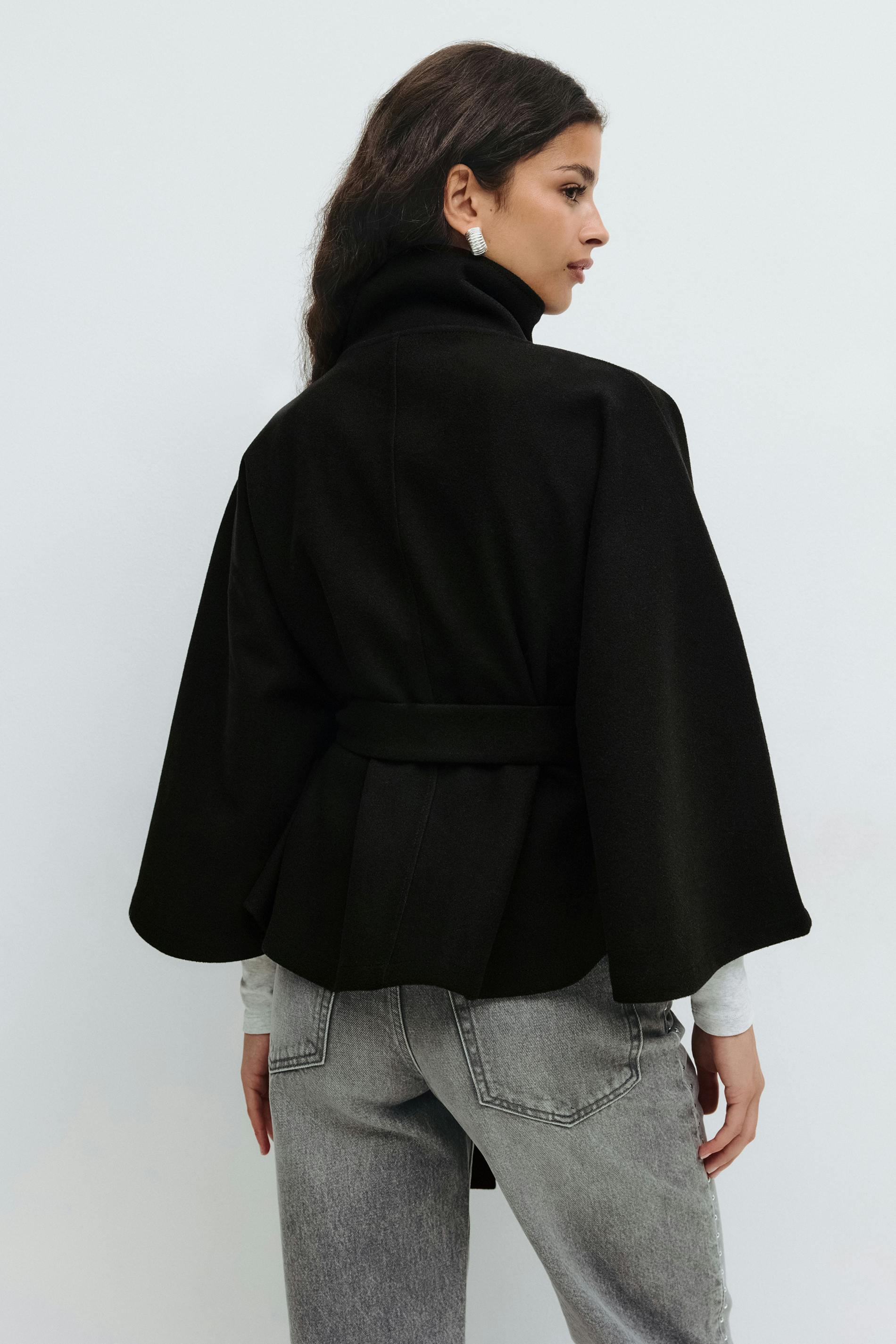 Elegante dames jas | Cape-model met ceintuur en hoge kraag