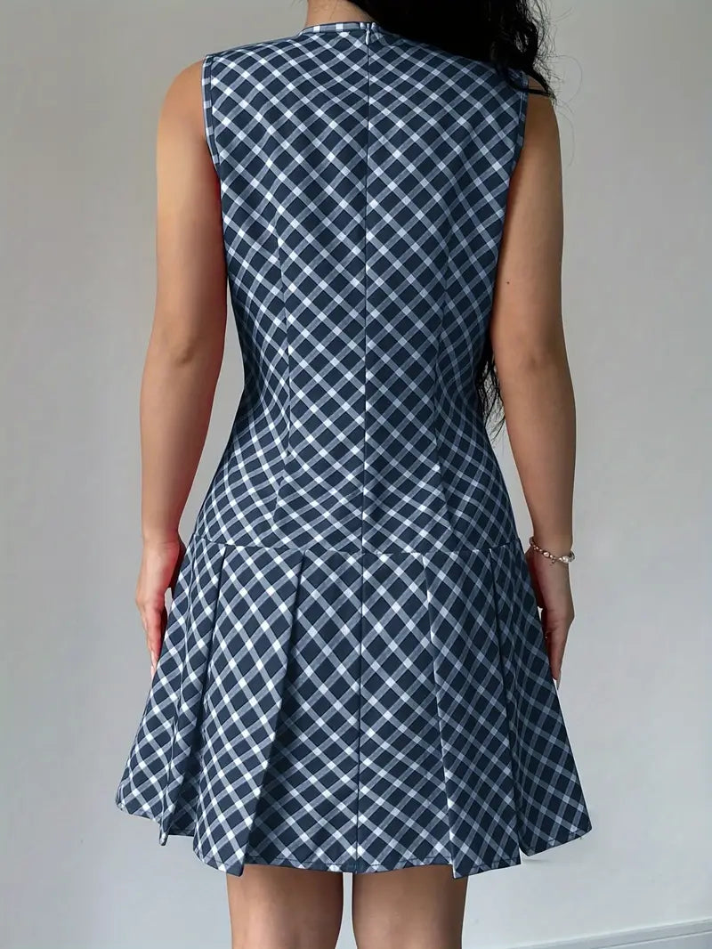 Mode Outlet | Stijlvolle Mouwloze Jurk met Plooien – Tijdloze Elegantie