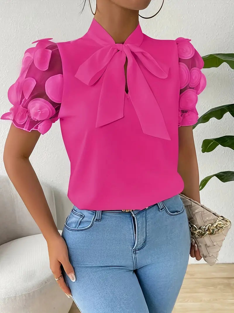 Mode Outlet | Elegante Blouse met Strikdetail & Netstof Mouwen