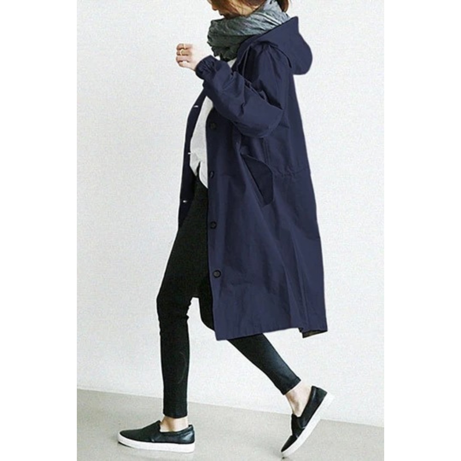 CELINE | Lange Trenchcoat met Capuchon – Stijlvol & Functioneel