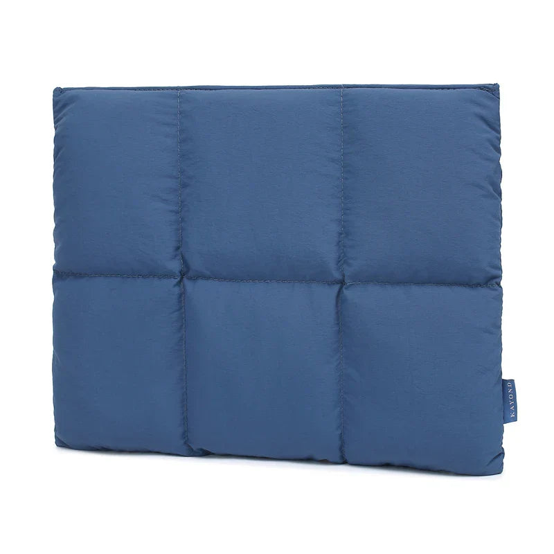 Cloudy Puffer Laptophoes β Stijlvol, Zacht & Beschermend βοΈπ»