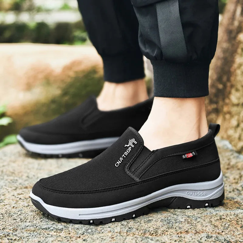 Herenschoenen met slip-on instap en voetondersteuning