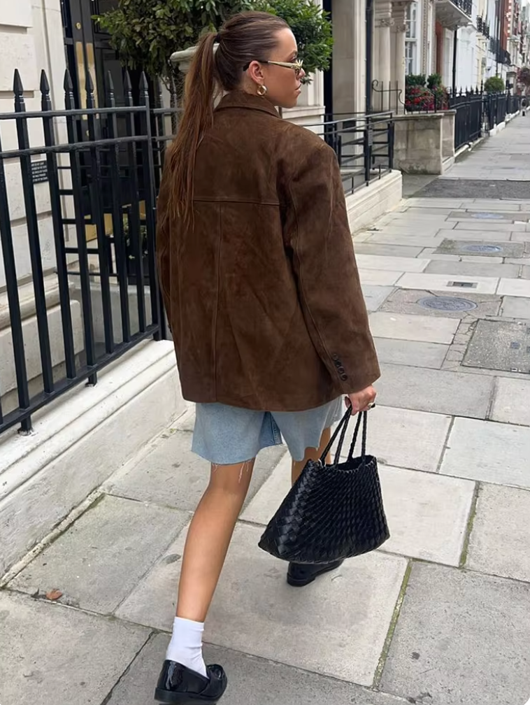 Mode Outlet | NINA Suède Blazer – Stijlvol & Tijdloos