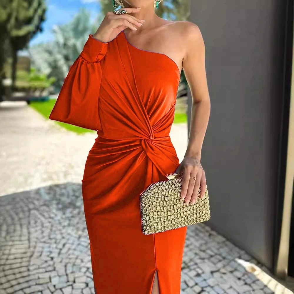 Mode Outlet | One Shoulder Lange Jurk – Elegant & Verfijnd