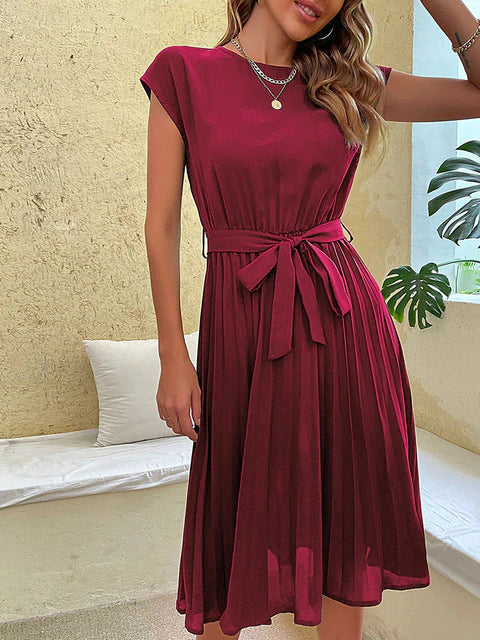 Mode Outlet | Luchtige Plissé Zomerjurk – Korte Mouwen & Flatterende Pasvorm