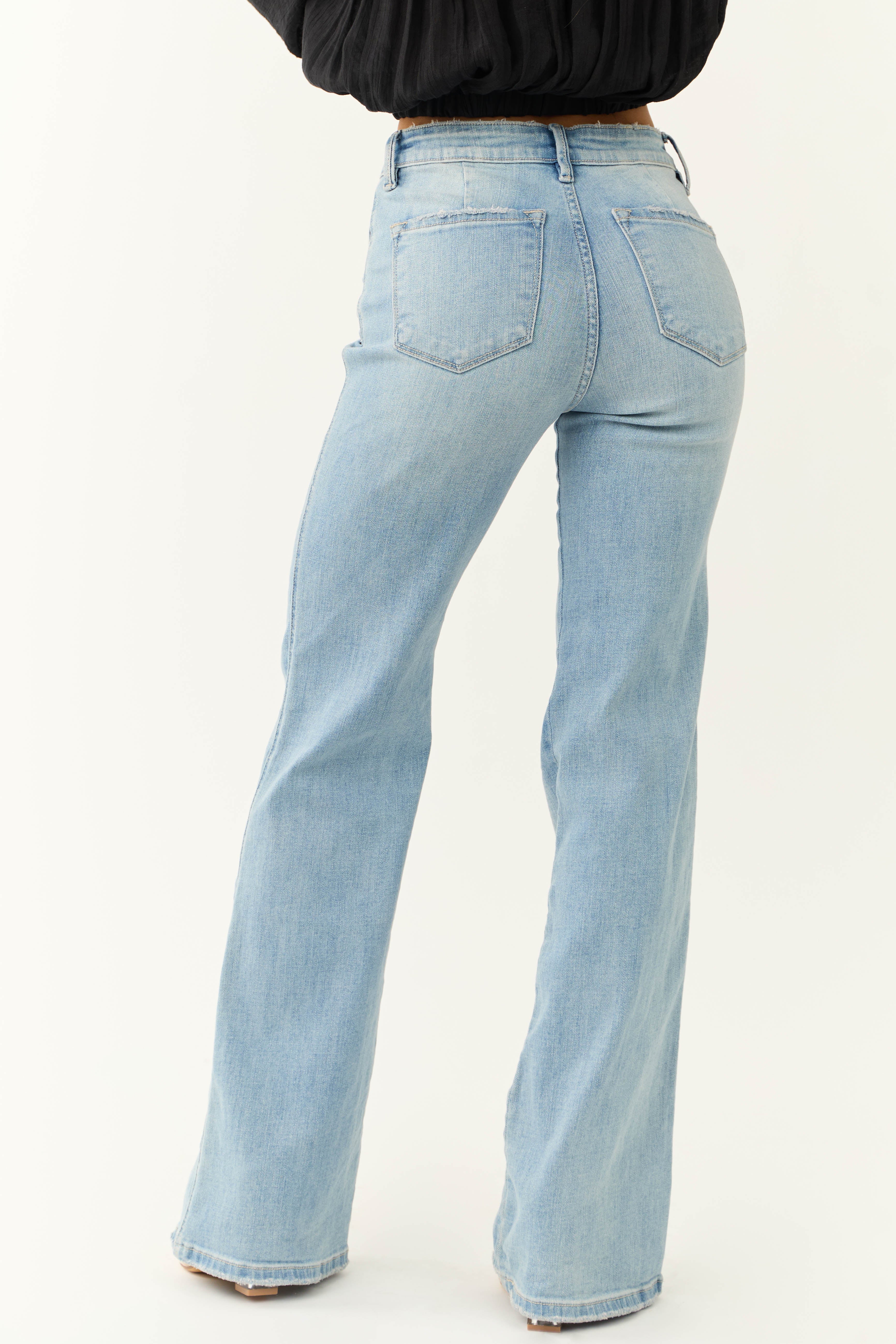 Dames Flared Jeans – Lichtblauw Met Hoge Taille en Stretch