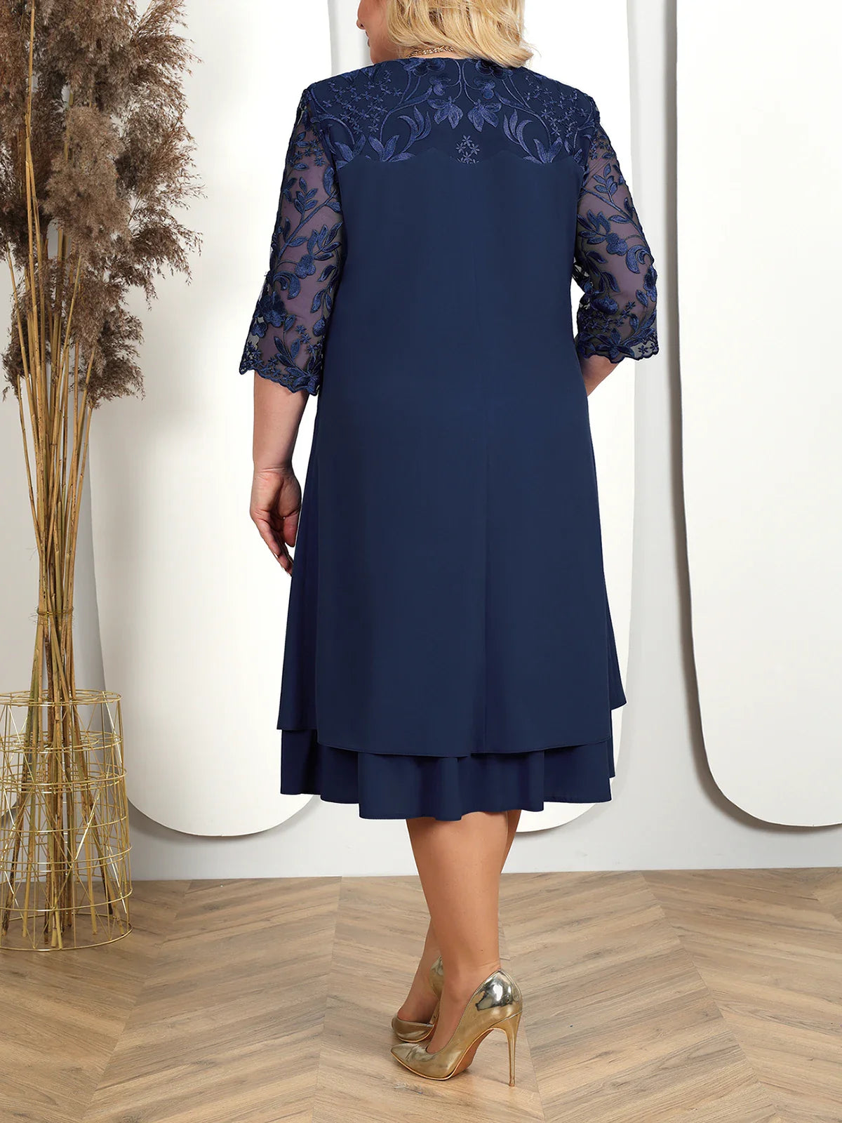 ELARA | Elegante Maxi-Jurk met Borduursels – Stijlvol & Comfortabel