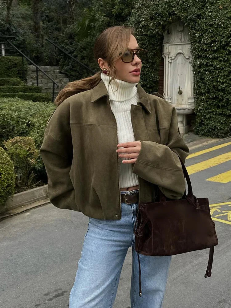 Dames Korte Jas – Suède Look – Relaxed Fit – Stijlvol en Comfortabel