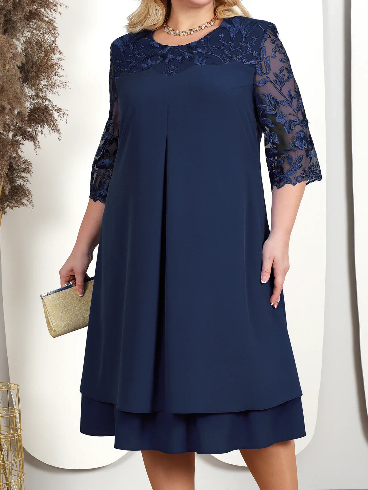 ELARA | Elegante Maxi-Jurk met Borduursels – Stijlvol & Comfortabel