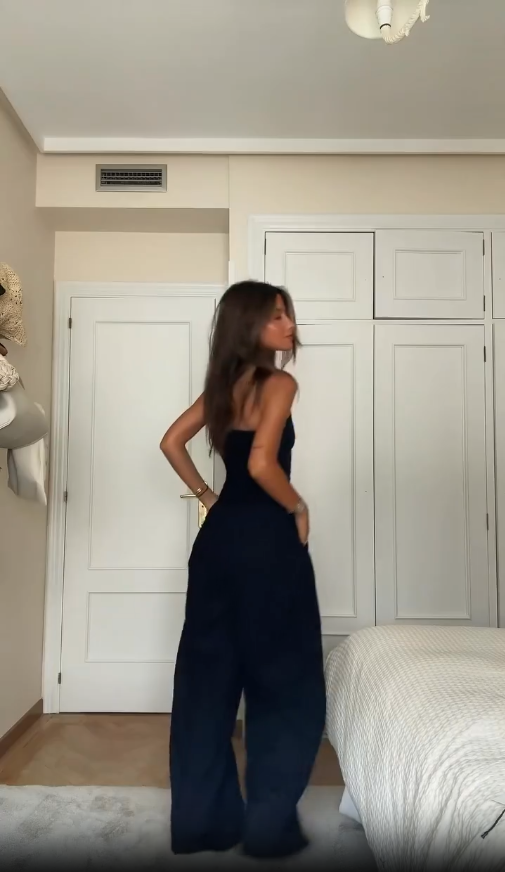 De Mode Outlet | Dames Jumpsuit met Strakke Pasvorm