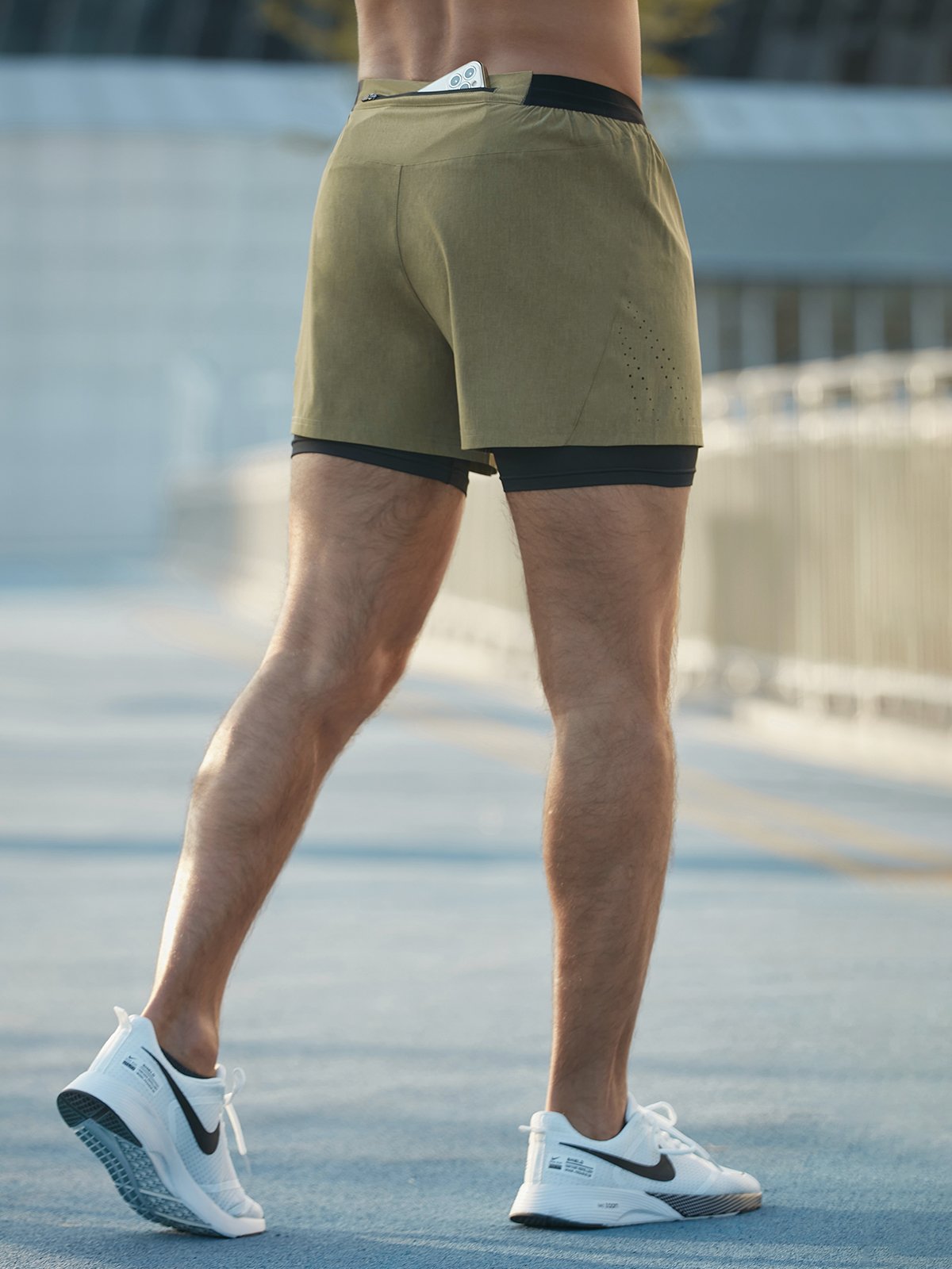 Logan | 2-in-1 Sportshort – Ultiem Comfort & Bewegingsvrijheid