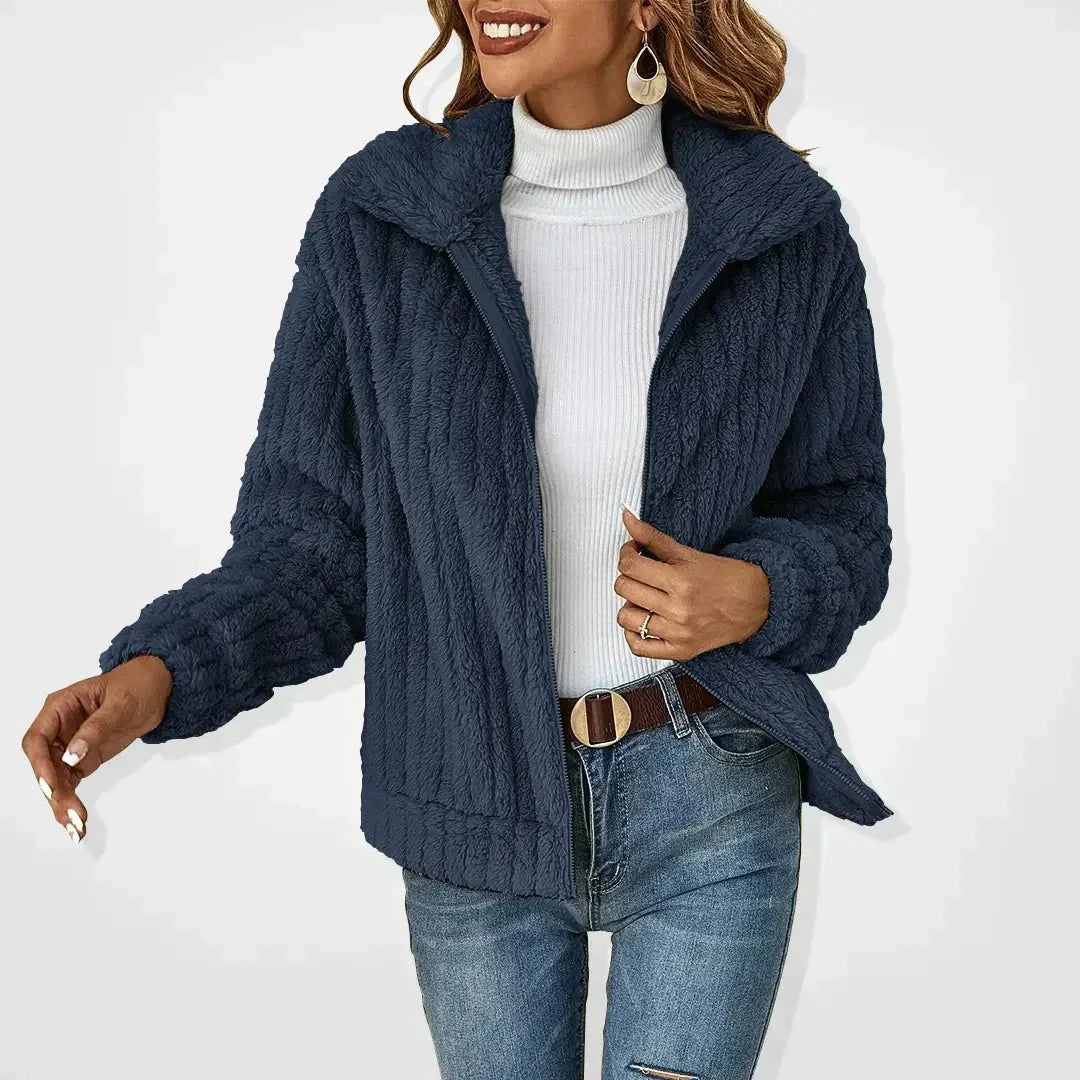 Dames fleece jas met zakken en zachte structuur