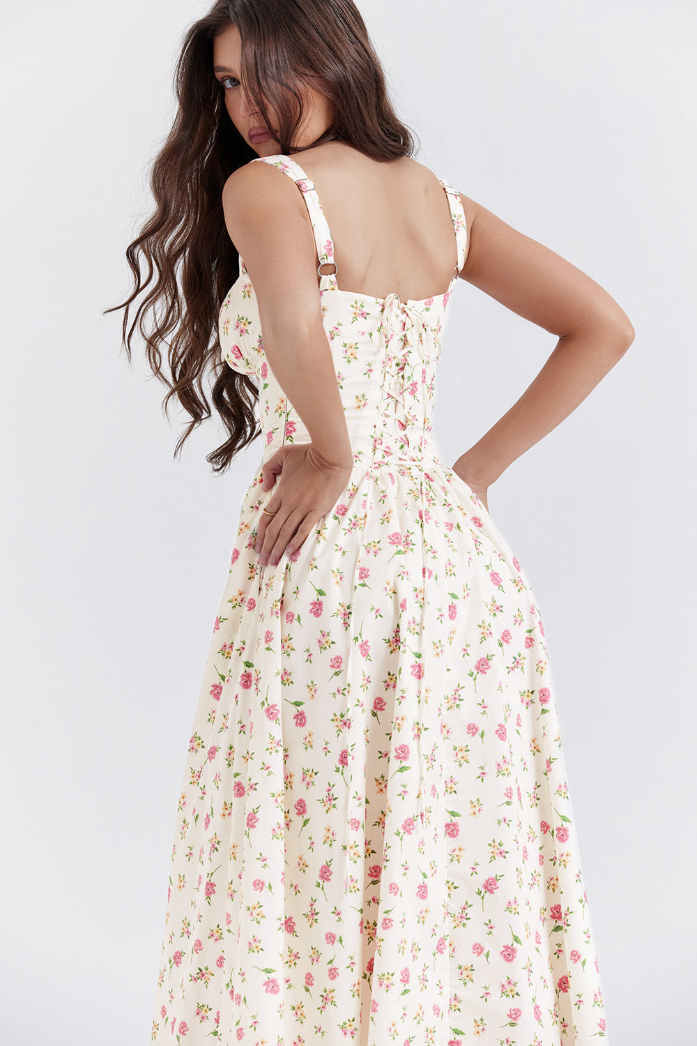 Mode Outlet | Midi Zomerjurk met Bloemenprint – Vrouwelijk & Luchtig